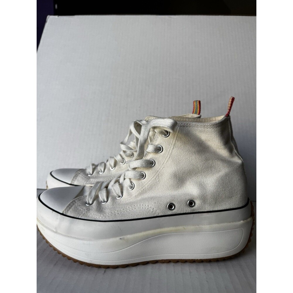 Madden Girl Winnona White Canvas High Top Platform Sneaker Women's Size 10 Y2K